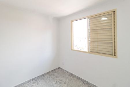 Quarto 2 de apartamento para alugar com 2 quartos, 50m² em Piratininga, Osasco