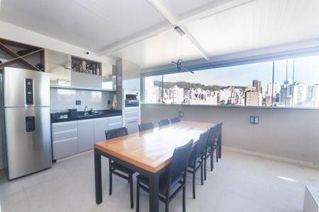 Apartamento à venda com 180m², 3 quartos e 2 vagas Apartamento à venda com 180m², 3 quartos e 2 vagasarea privativa - churrasqueira