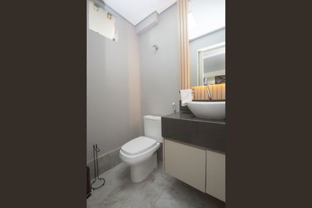 Apartamento à venda com 180m², 3 quartos e 2 vagas Apartamento à venda com 180m², 3 quartos e 2 vagasLavabo