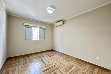 Casa à venda com 106m², 2 quartos e 1 vaga Casa à venda com 106m², 2 quartos e 1 vagaQuarto 1