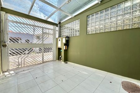Casa à venda com 106m², 2 quartos e 1 vaga Casa à venda com 106m², 2 quartos e 1 vagaGaragem