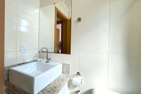 Apartamento para alugar com 52m², 2 quartos e 1 vagaBanheiro