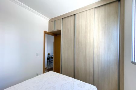 Apartamento para alugar com 52m², 2 quartos e 1 vagaQuarto 1