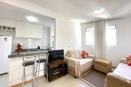 Sala de apartamento para alugar com 2 quartos, 52m² em Nova Vista, Belo Horizonte
