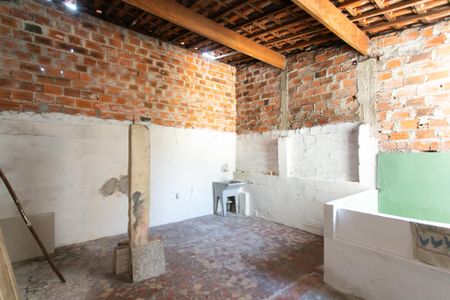 Casa para alugar com 5000m², 3 quartos e 1 vagaÁrea de Serviço 