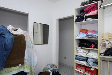 Quarto 1 de casa à venda com 3 quartos, 200m² em Vila Carmosina, São Paulo