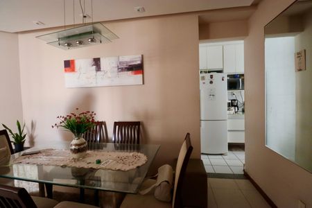 Sala de apartamento para alugar com 3 quartos, 76m² em Stiep, Salvador