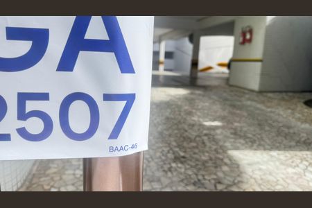 Apartamento para alugar com 76m², 3 quartos e 1 vagaCódigo 