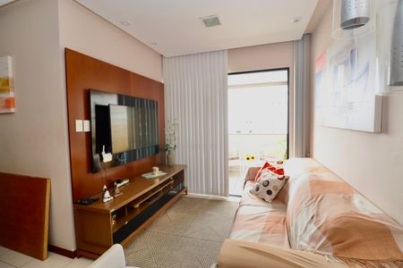 Apartamento para alugar com 76m², 3 quartos e 1 vagaSala