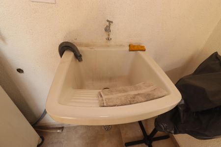 Apartamento à venda com 100m², 3 quartos e 1 vagaÁrea de Serviço - Tanque