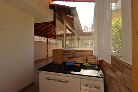 Apartamento à venda com 100m², 3 quartos e 1 vagaÁrea de Serviço