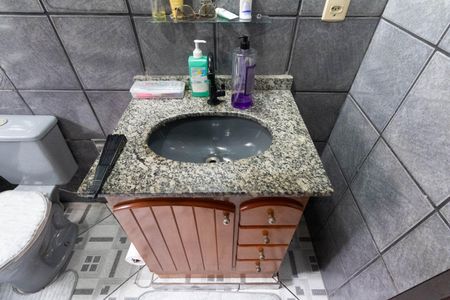 Casa para alugar com 320m², 3 quartos e 3 vagasBanheiro