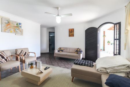 Sala de casa à venda com 3 quartos, 330m² em Jardim Nossa Senhora do Carmo, São Paulo