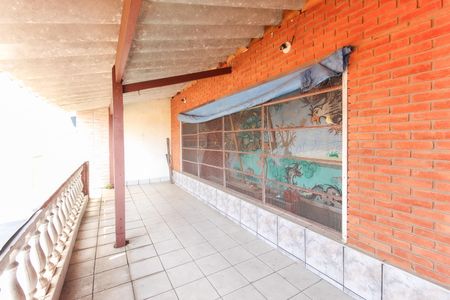 Casa à venda com 330m², 3 quartos e 3 vagasVaranda