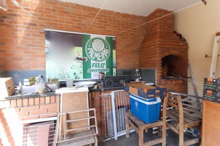 Casa à venda com 330m², 3 quartos e 3 vagasChurrasqueira