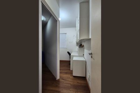 Apartamento à venda com 74m², 2 quartos e 2 vagasQuarto 2 