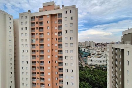 Apartamento à venda com 74m², 2 quartos e 2 vagasVista da Suíte 