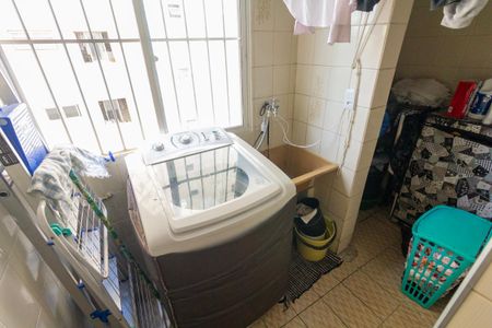 Apartamento à venda com 68m², 2 quartos e 1 vagaÁrea de Serviço