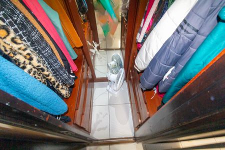 Apartamento à venda com 68m², 2 quartos e 1 vagaCloset