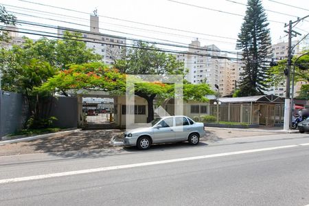 Apartamento à venda com 68m², 2 quartos e 1 vagaFachada