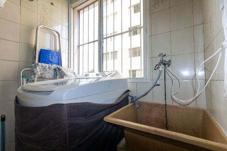 Apartamento à venda com 68m², 2 quartos e 1 vagaÁrea de Serviço