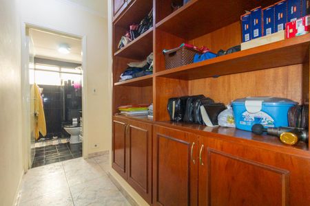Apartamento à venda com 68m², 2 quartos e 1 vagaCorredor