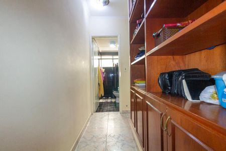 Apartamento à venda com 68m², 2 quartos e 1 vagaCorredor