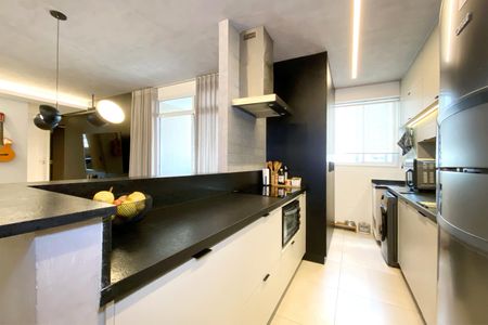 Apartamento à venda com 78m², 3 quartos e 2 vagasCozinha