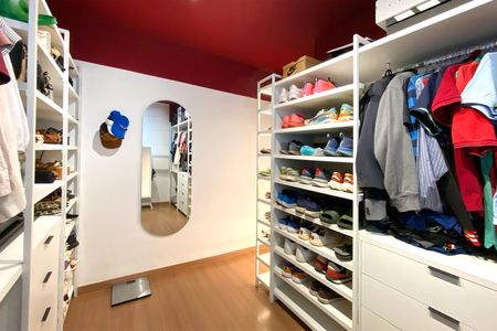 Apartamento à venda com 78m², 3 quartos e 2 vagasCloset da Suite (reversível)