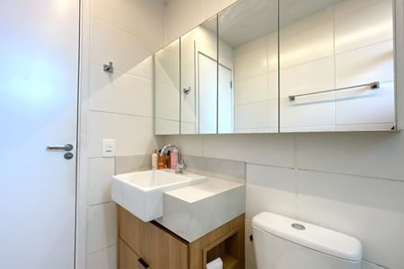 Apartamento à venda com 78m², 3 quartos e 2 vagasBanheiro da Suíte