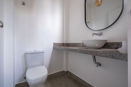Apartamento à venda com 199m², 3 quartos e 2 vagas Apartamento à venda com 199m², 3 quartos e 2 vagasLavabo