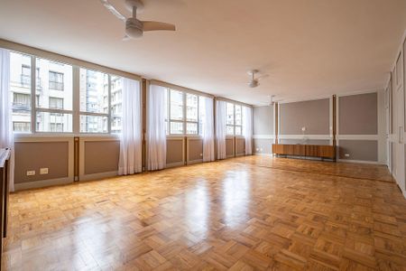Apartamento à venda com 199m², 3 quartos e 2 vagas Apartamento à venda com 199m², 3 quartos e 2 vagasSala