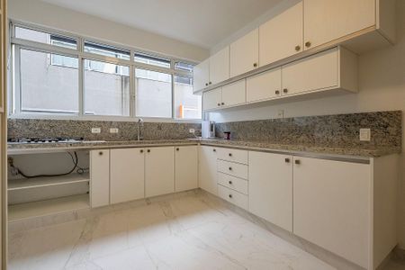 Apartamento à venda com 199m², 3 quartos e 2 vagas Apartamento à venda com 199m², 3 quartos e 2 vagasCozinha