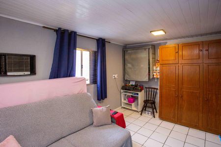 Casa à venda com 250m², 4 quartos e sem vagaSala Casa 4