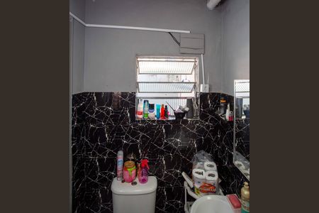 Casa à venda com 250m², 4 quartos e sem vaga Banheiro Casa 4