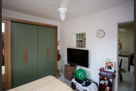 Casa à venda com 250m², 4 quartos e sem vagaQuarto Casa 1