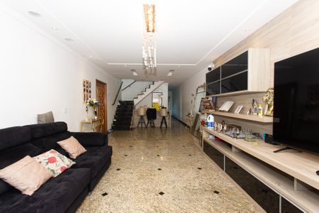Sala de casa à venda com 3 quartos, 350m² em Jardim Textil, São Paulo