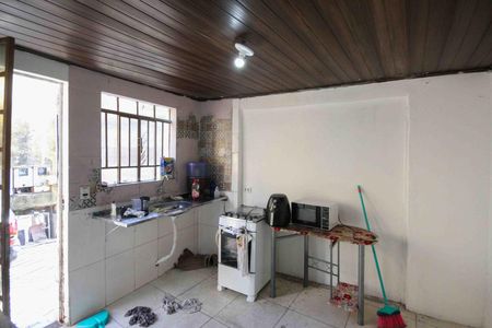 Casa para alugar com 2 quartos, 24m² em Vila Bancaria, São Paulo