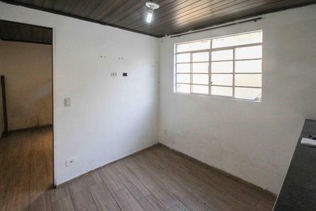 Casa para alugar com 2 quartos, 24m² em Vila Bancaria, São Paulo