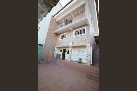 Quintal de casa à venda com 4 quartos, 298m² em Vila Albertina, São Paulo