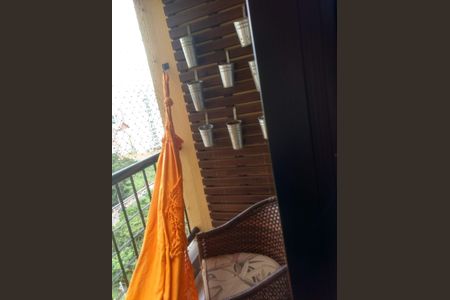 Apartamento à venda com 76m², 2 quartos e 1 vagaVaranda