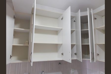 Apartamento à venda com 76m², 2 quartos e 1 vagaCozinha