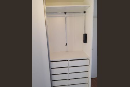 Apartamento à venda com 76m², 2 quartos e 1 vagaCozinha