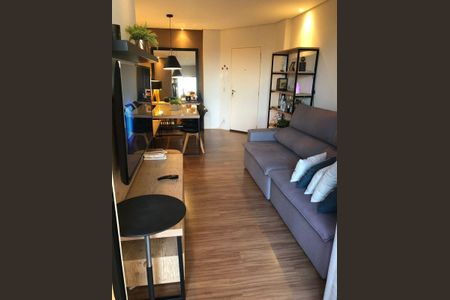 Sala  de apartamento à venda com 2 quartos, 76m² em Mansões Santo Antônio, Campinas