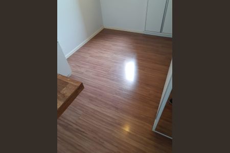 Apartamento à venda com 76m², 2 quartos e 1 vagaQuarto