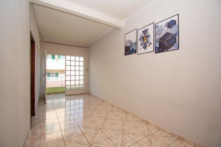 Apartamento para alugar com 2 quartos, 100m² em Vila Cristina, Contagem