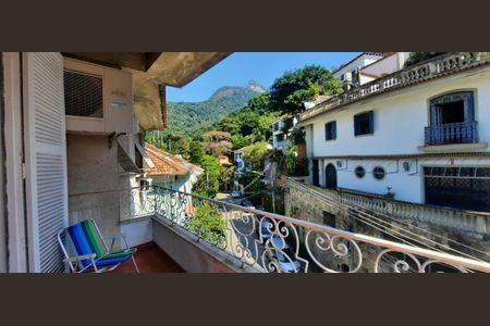 Apartamento para alugar com 130m², 2 quartos e 1 vaga Apartamento para alugar com 130m², 2 quartos e 1 vagaVaranda
