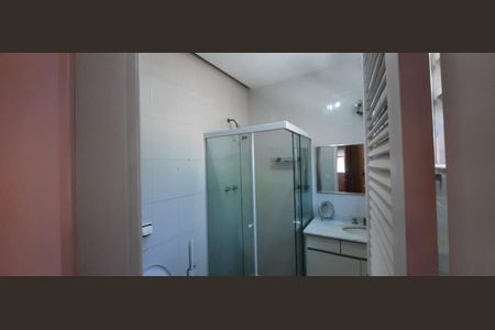 Banheiro de apartamento para alugar com 2 quartos, 130m² em Cosme Velho, Rio de Janeiro