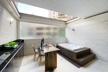 Apartamento à venda com 120m², 3 quartos e 2 vagasArea Privativa