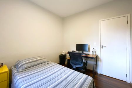 Apartamento à venda com 120m², 3 quartos e 2 vagasQuarto 2